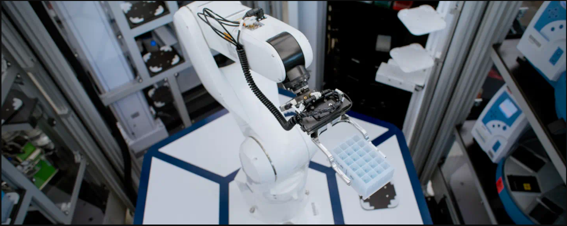 Cover der Zeitschrift annabelle mit Bericht von Myriam DeLeone zu unserem FlexSpace-Arbeitsmodell